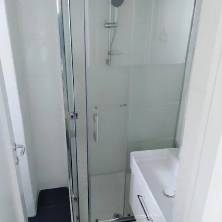 度假居 Monolocale Indipendente Con Giardino E Parcheggio Privato *